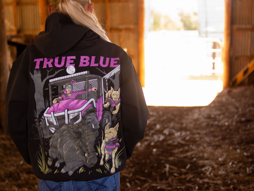 TRUE BLUE LURES HOODIES - BLACK/PINK PIG CHASING
